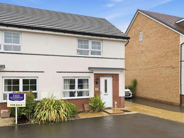 2 Bedroom Semi Detached House