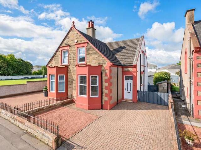 2 Bedroom Semi Detached House