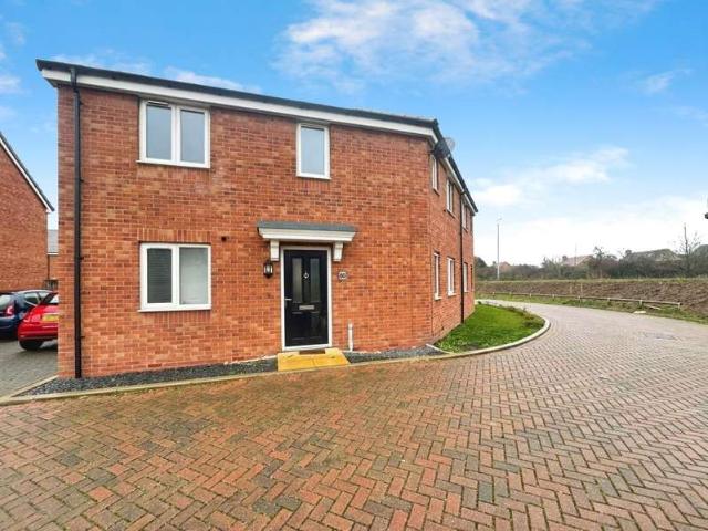 2 Bedroom Semi Detached House
