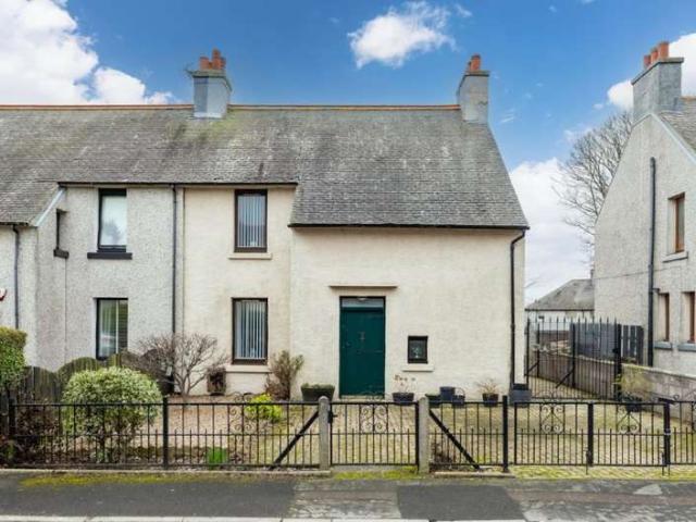 2 Bedroom Semi Detached House