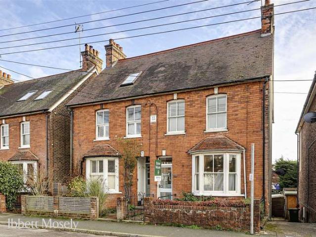 2 Bedroom Semi Detached House