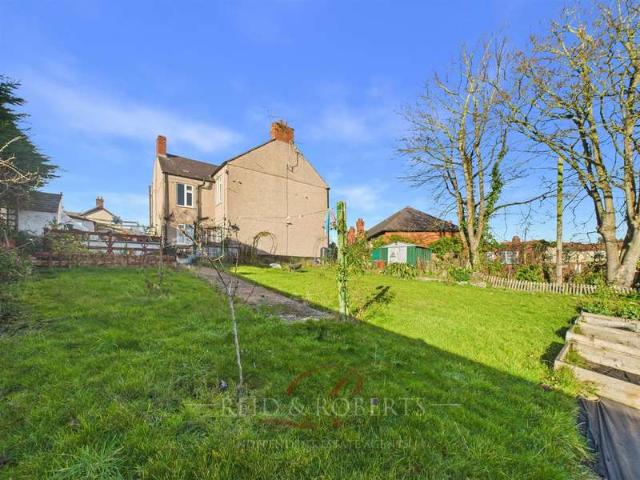 2 Bedroom Semi Detached House