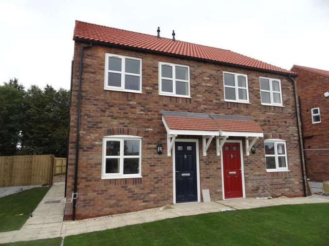 2 Bedroom Semi Detached House
