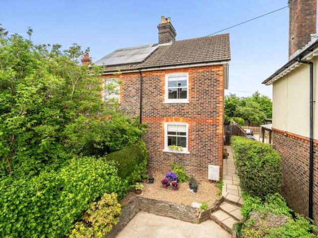 2 Bedroom Semi Detached House