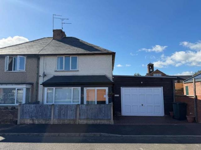 2 Bedroom Semi Detached House