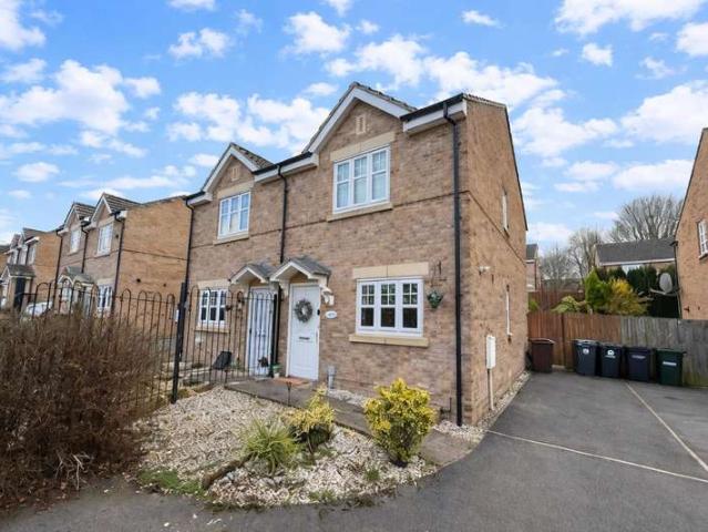 2 Bedroom Semi Detached House