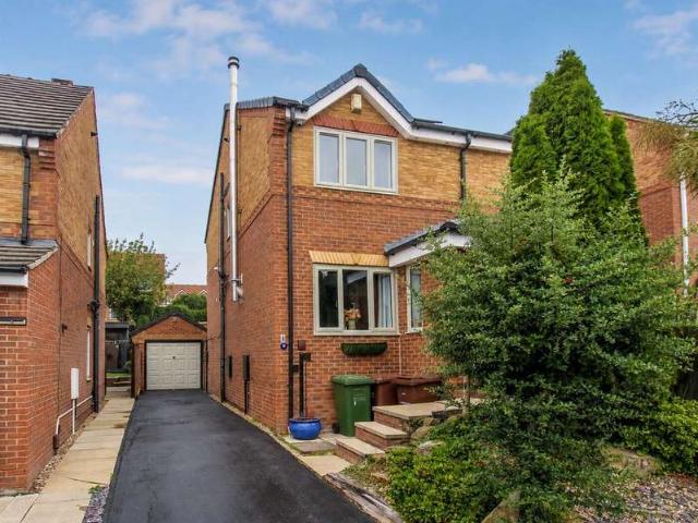 2 Bedroom Semi Detached House