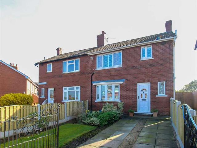 2 Bedroom Semi Detached House