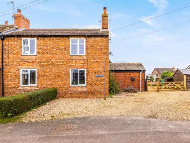 2 Bedroom Semi Detached House