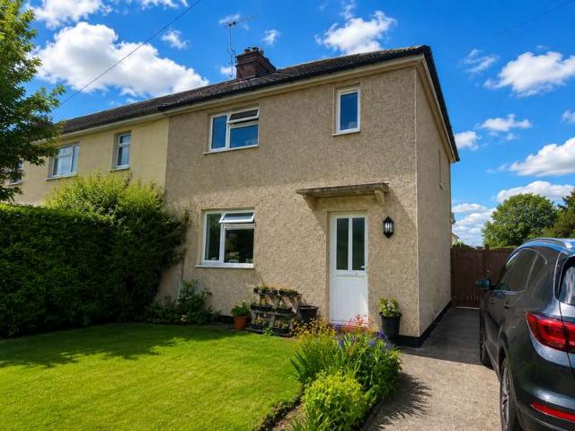 2 Bedroom Semi Detached House