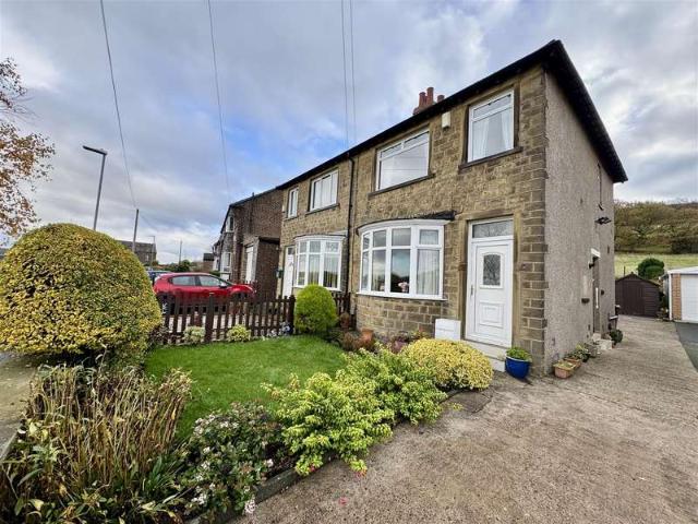 2 Bedroom Semi Detached House