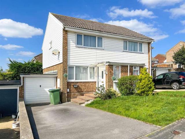 2 Bedroom Semi Detached House