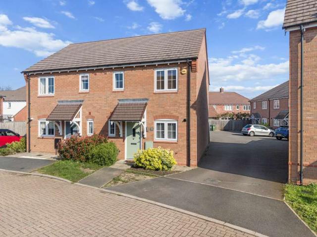 2 Bedroom Semi Detached House