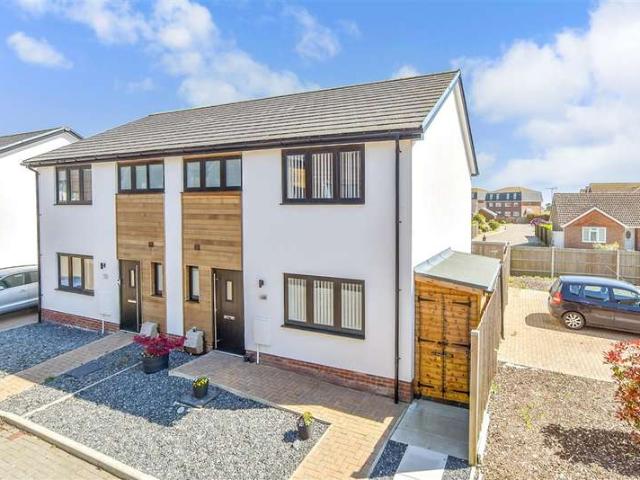 2 Bedroom Semi Detached House