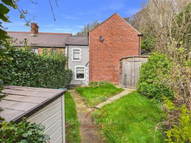 2 Bedroom Semi Detached House
