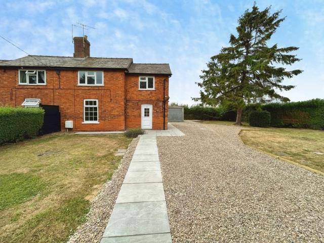 2 Bedroom Semi Detached House