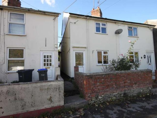 2 Bedroom Semi Detached House