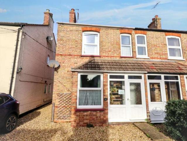2 Bedroom Semi Detached House