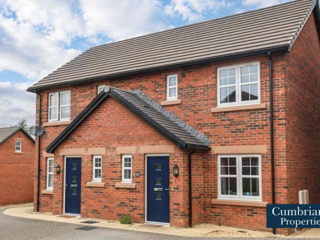2 Bedroom Semi Detached House
