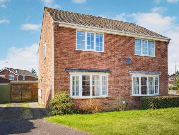 2 Bedroom Semi Detached House