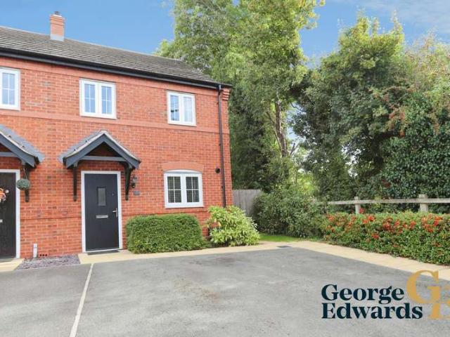 2 Bedroom Semi Detached House