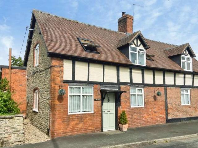 2 Bedroom Semi Detached House