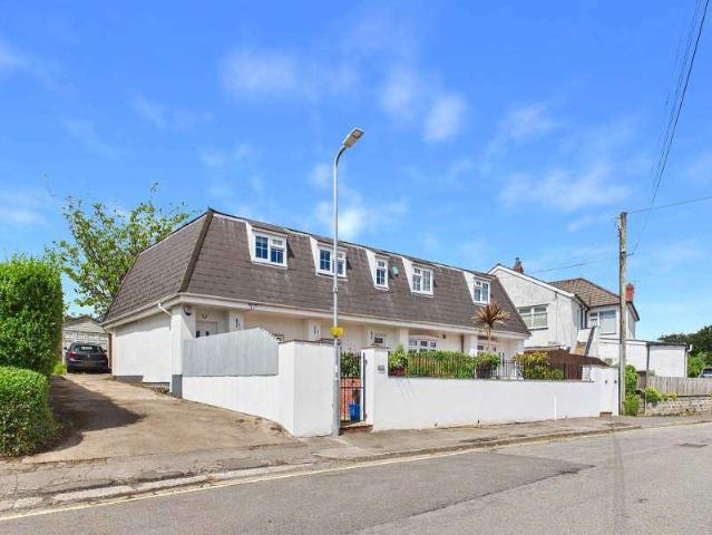 2 Bedroom Semi Detached House