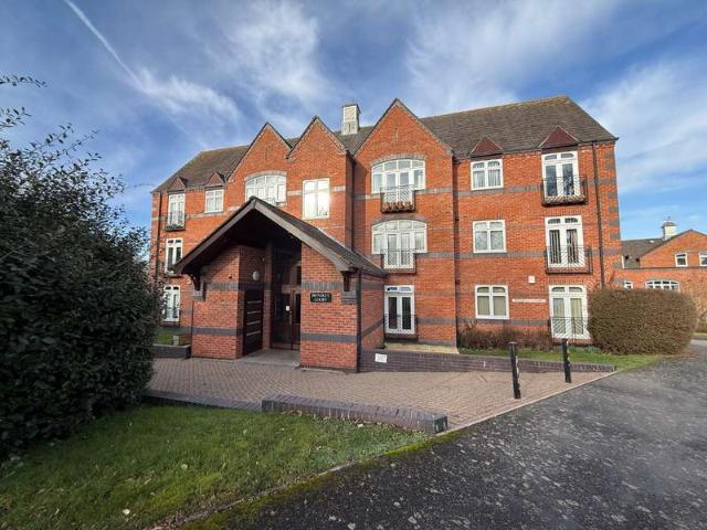 2 Bedroom Ground Flat