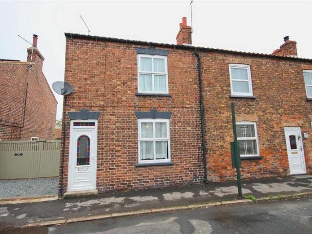 2 Bedroom Semi Detached House