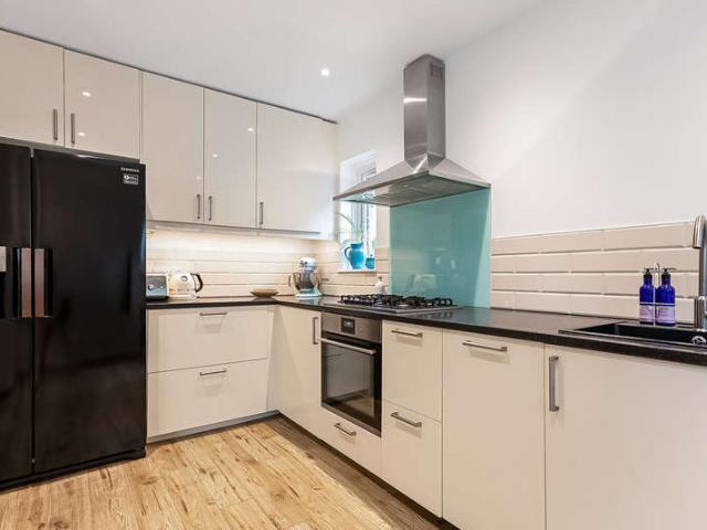 2 Bedroom Semi Detached House