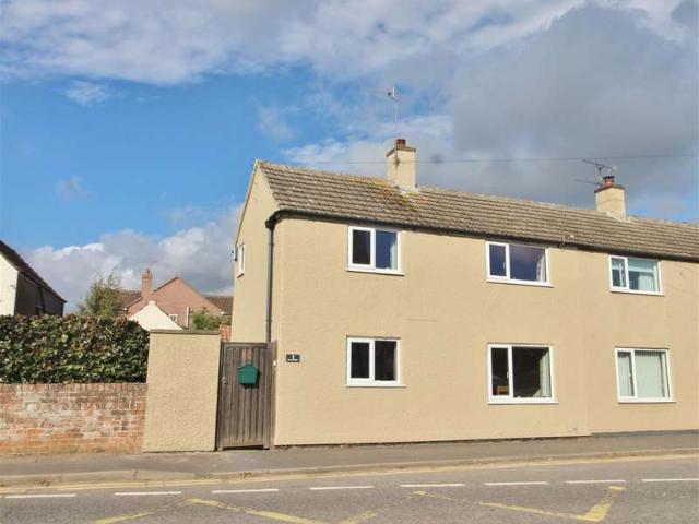 2 Bedroom Semi Detached House
