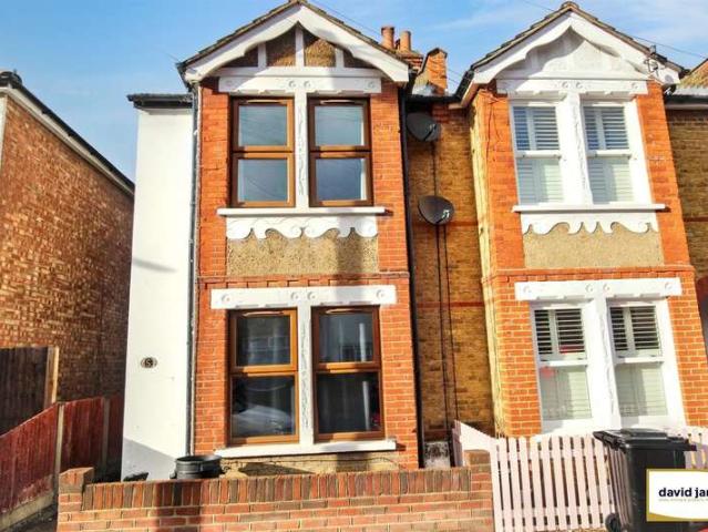 2 Bedroom Semi Detached House