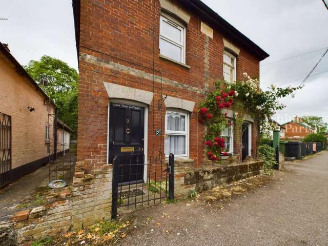 2 Bedroom Semi Detached House