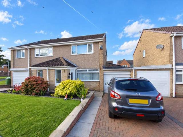 2 Bedroom Semi Detached House