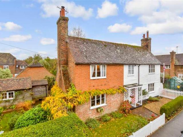 2 Bedroom Semi Detached House