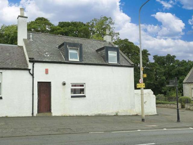2 Bedroom Semi Detached House