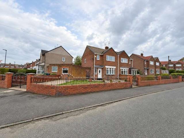 2 Bedroom Semi Detached House