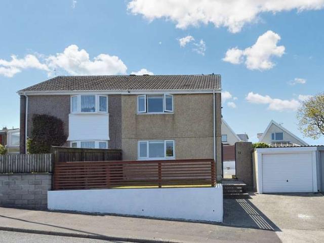 2 Bedroom Semi Detached House