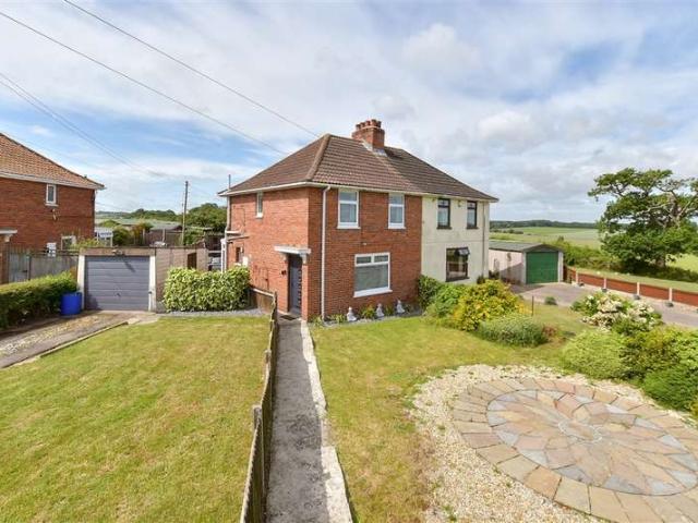 2 Bedroom Semi Detached House