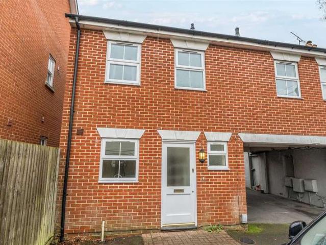 2 Bedroom Semi Detached House