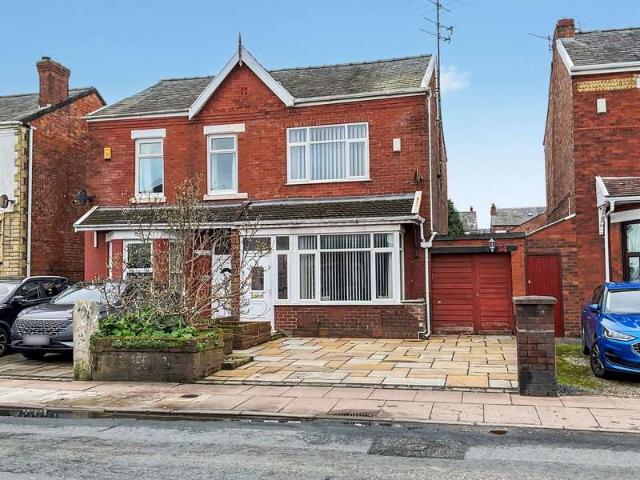 2 Bedroom Semi Detached House
