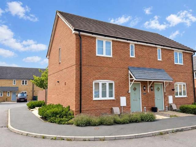 2 Bedroom Semi Detached House