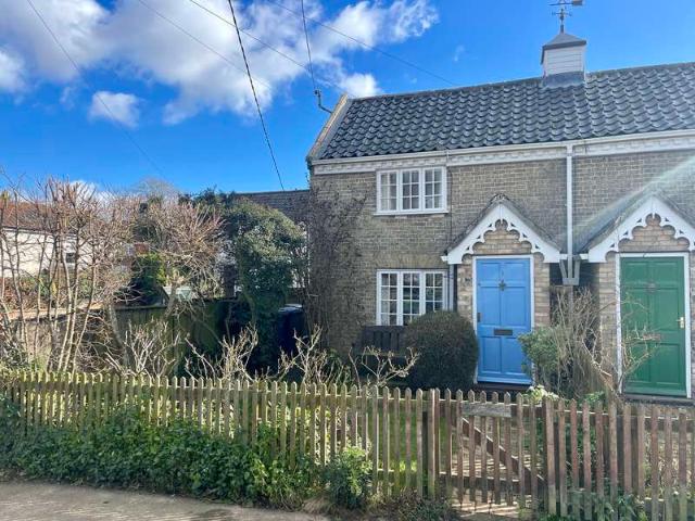 2 Bedroom Semi Detached House