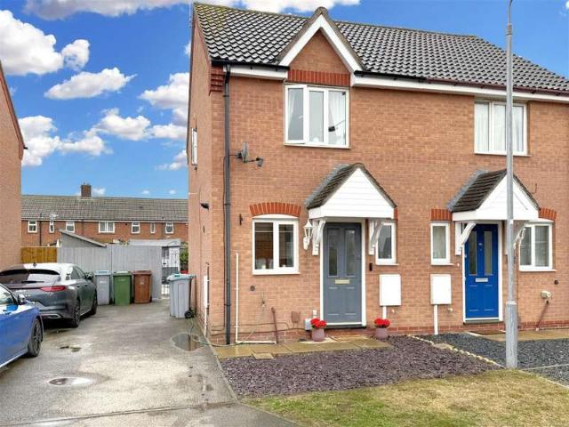 2 Bedroom Semi Detached House