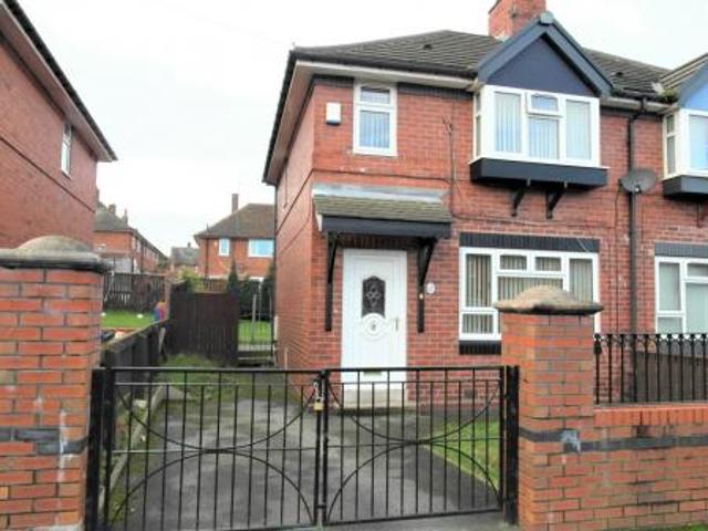 2 bedroom Semi detached house To Let
