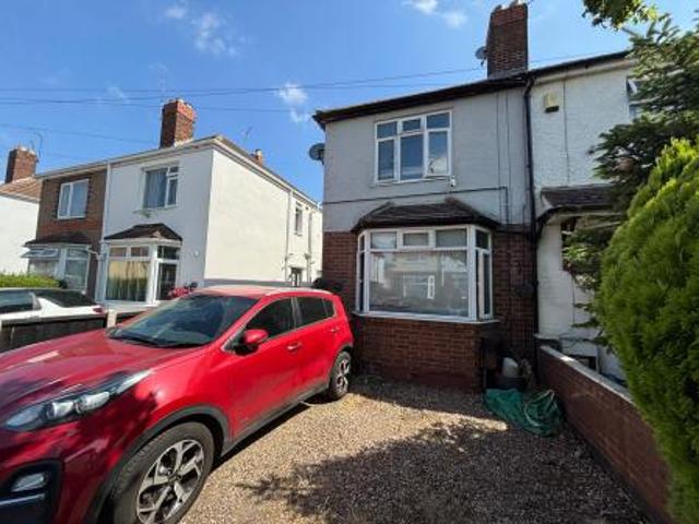 2 bedroom Semi detached house To Let
