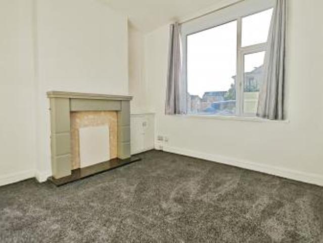 2 bedroom Semi detached house To Let