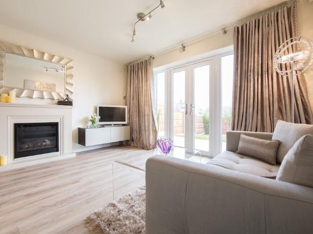 2 bedroom semi Detached House To Let Shropshire Close, Walsall, WS2 7BT