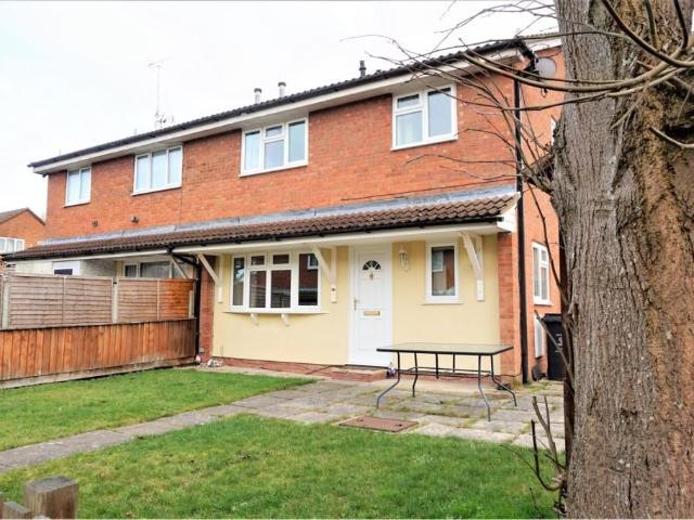 2 Bedroom Semi Detached House To Rent, Alder Close, Woodhall Park SN2, 2 bed terraced house to rent, £1,050 pcm | PrimeLocation