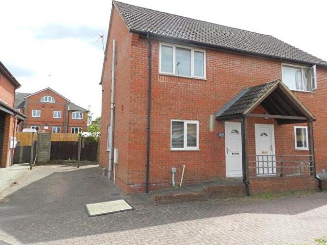 2 Bedroom Semi Detached House To Rent In Aspen Close, Rushden, Northamptonshire, NN10